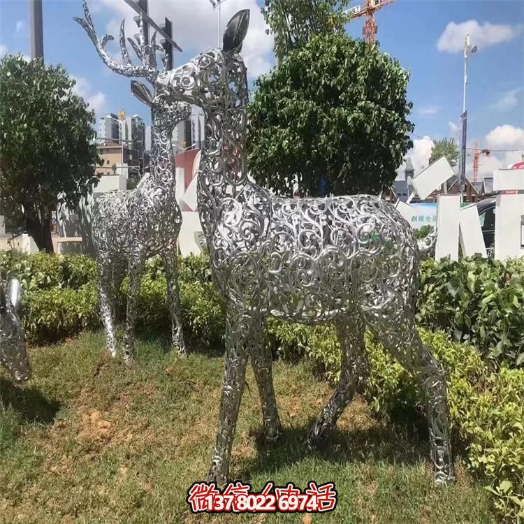LED梅花鹿雕塑照明，景觀照明設計體驗