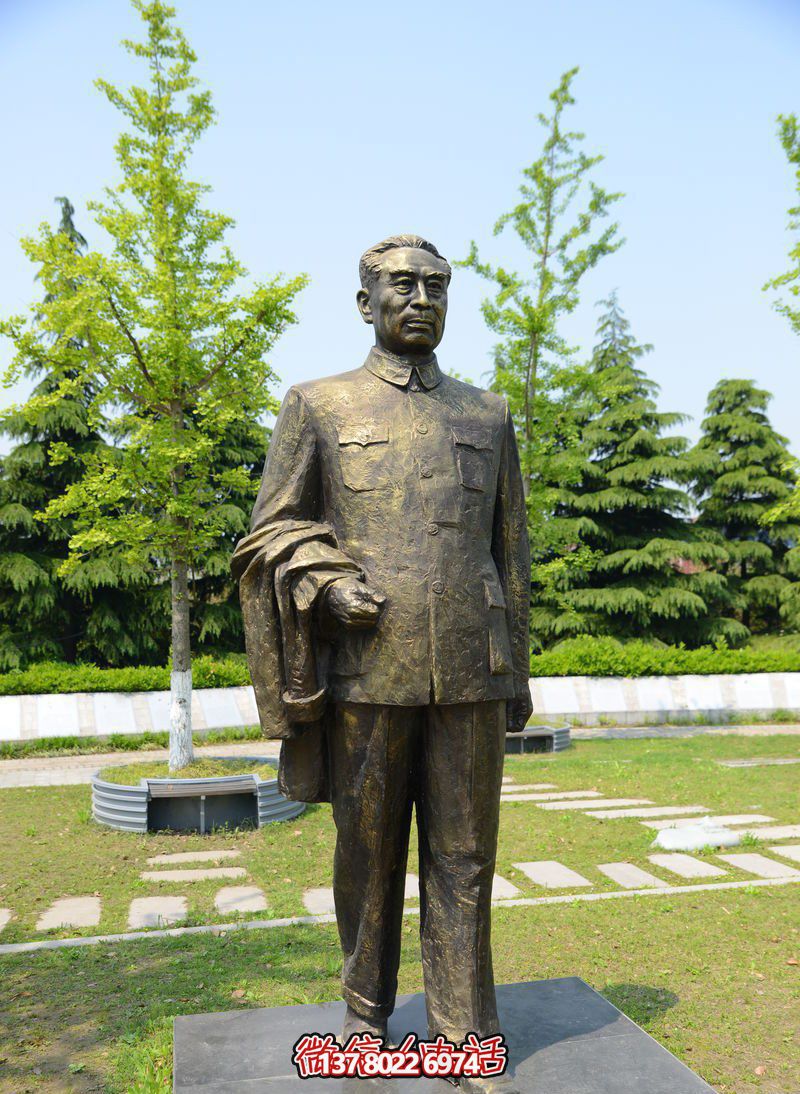 紀(jì)念周恩來(lái)偉人雕塑，緬懷歷史，見(jiàn)證輝煌
