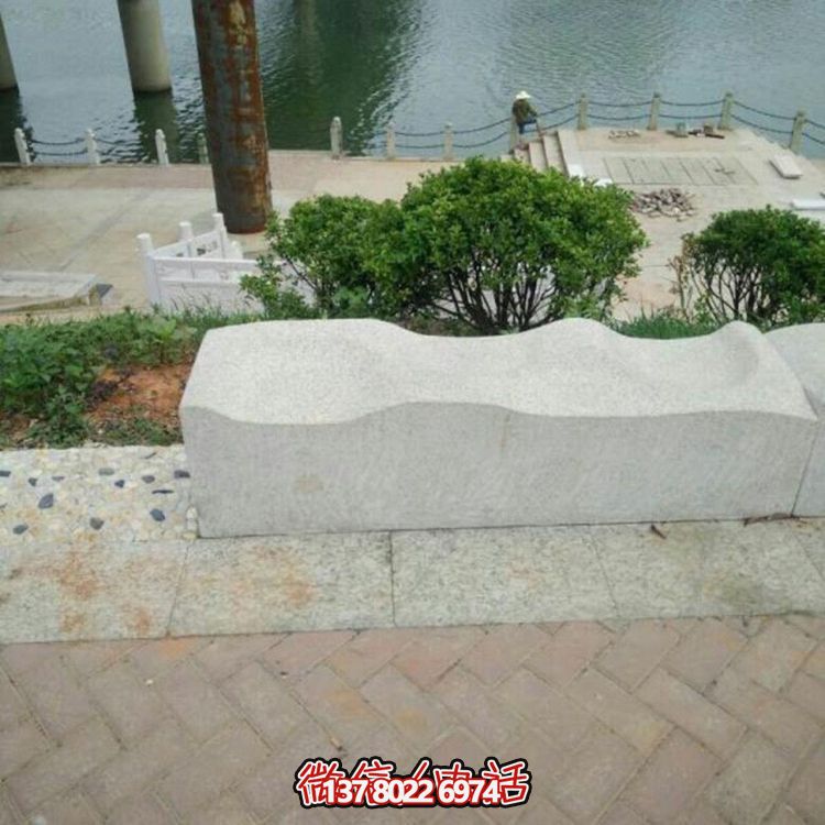 獨(dú)特的大理石石雕擺件，為您的室外空間增添精美風(fēng)采