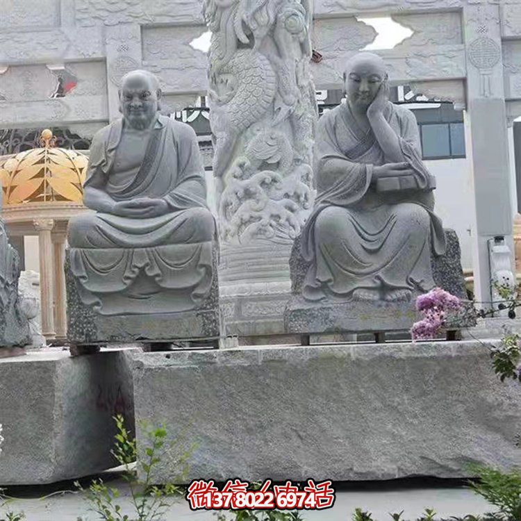 大型戶外石雕佛像雕塑，裝點(diǎn)美麗的寺院園林