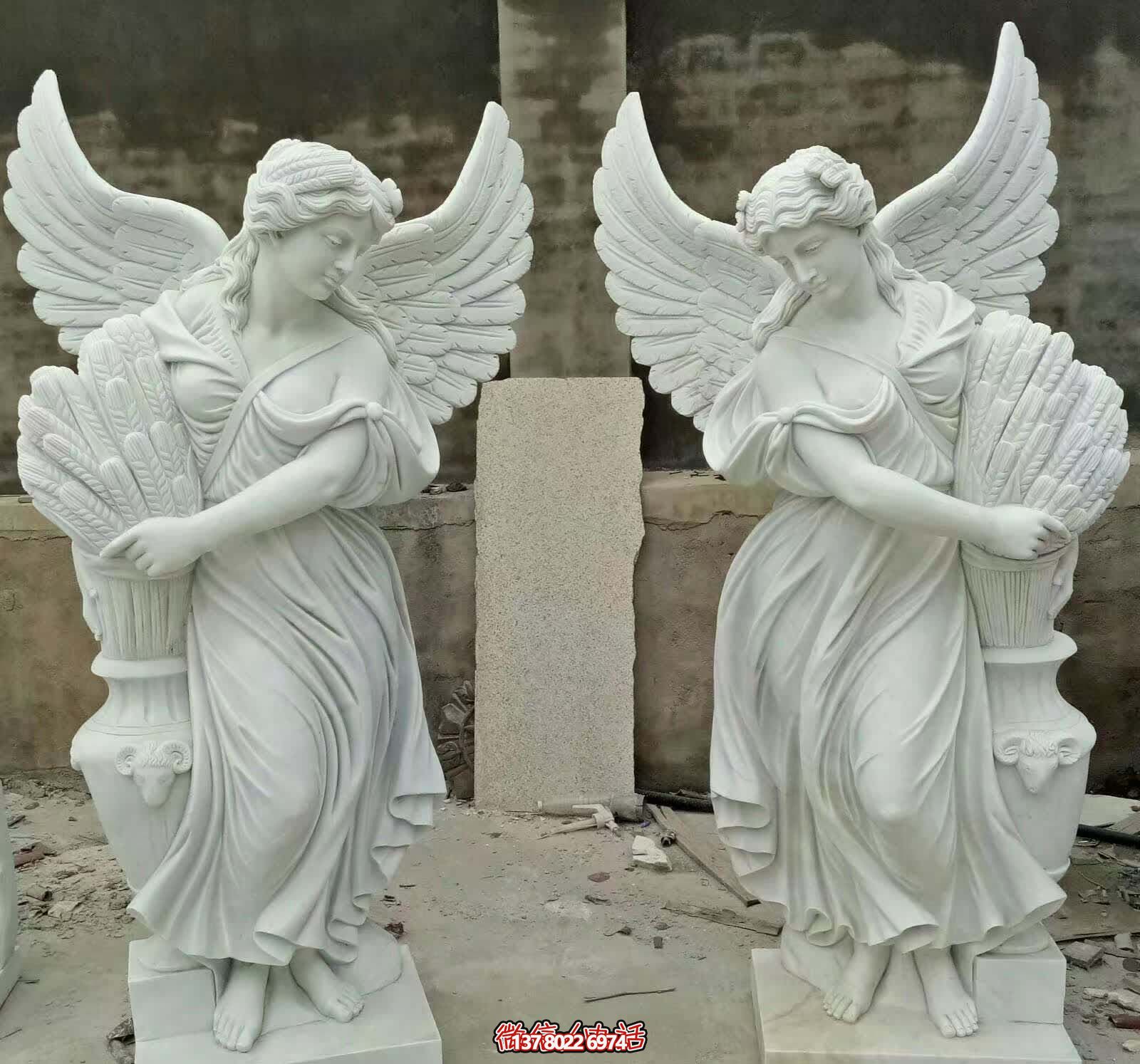 精雕細(xì)琢的白玉雕塑，點(diǎn)綴西方庭院別墅