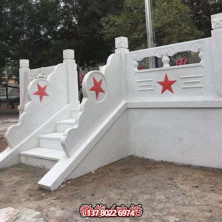 石欄桿護欄系統(tǒng)，為大理學校、政府及單位提供安全升旗臺