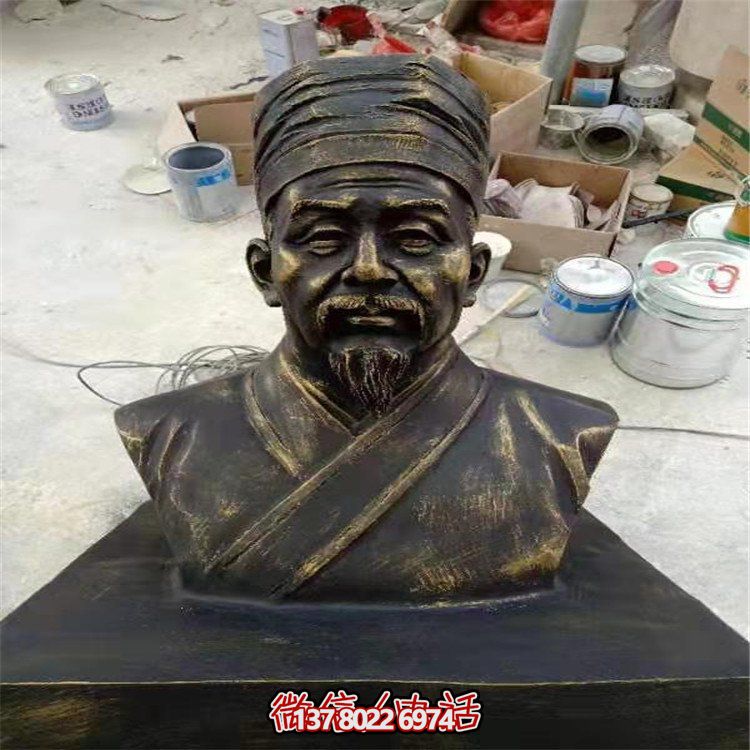 仿銅人物雕塑，玻璃鋼擺放玻璃裝飾城市學(xué)校園林