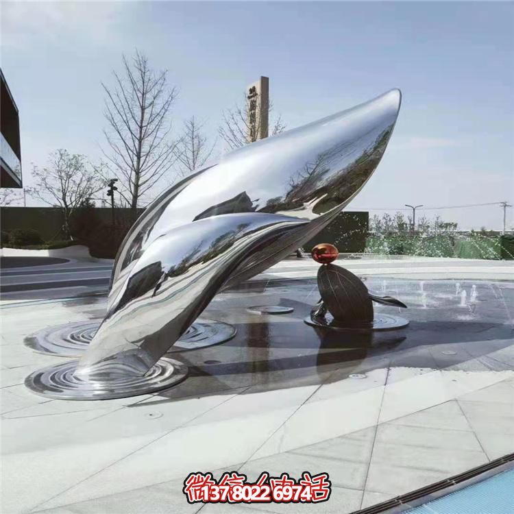 現(xiàn)代不銹鋼大型創(chuàng)意景觀雕塑，美化城市廣場(chǎng)