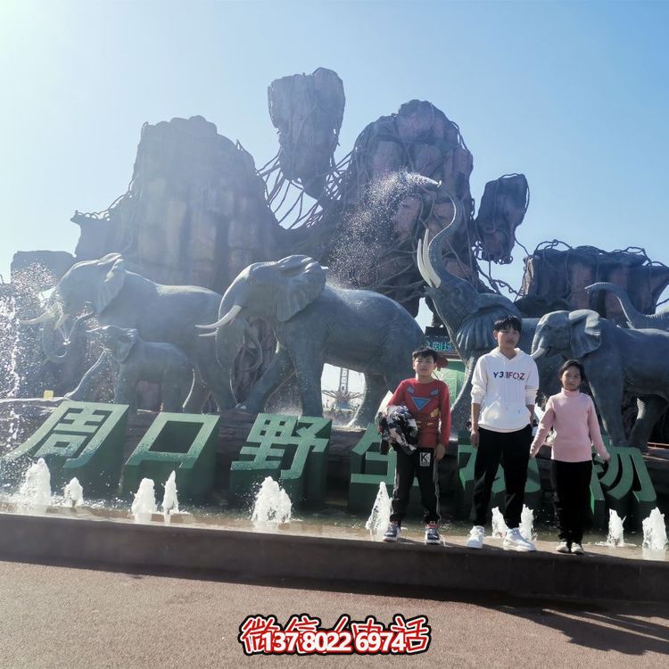 美麗的戶外玻璃鋼雕塑，引領(lǐng)景觀主題