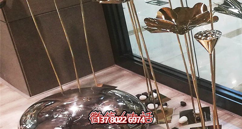 室內(nèi)裝飾蓮蓬雕塑，用不銹鋼鵝卵石點綴
