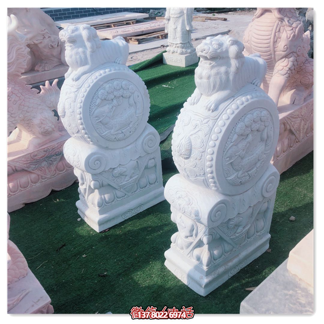精美石雕獅子雕塑，裝點精致庭院