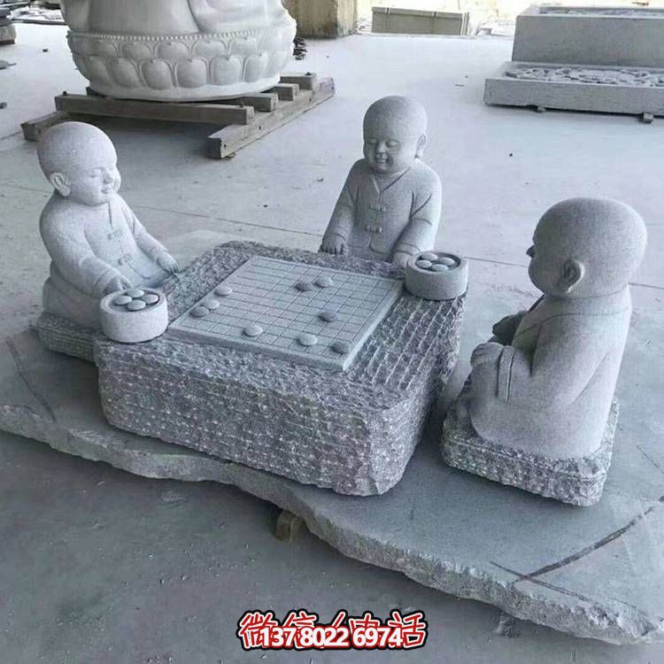 花崗巖雕像裝點(diǎn)庭院，打造精致奇趣景觀