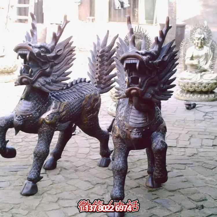 不銹鋼雕塑——精美的麒麟，奔跑、吼叫的象征