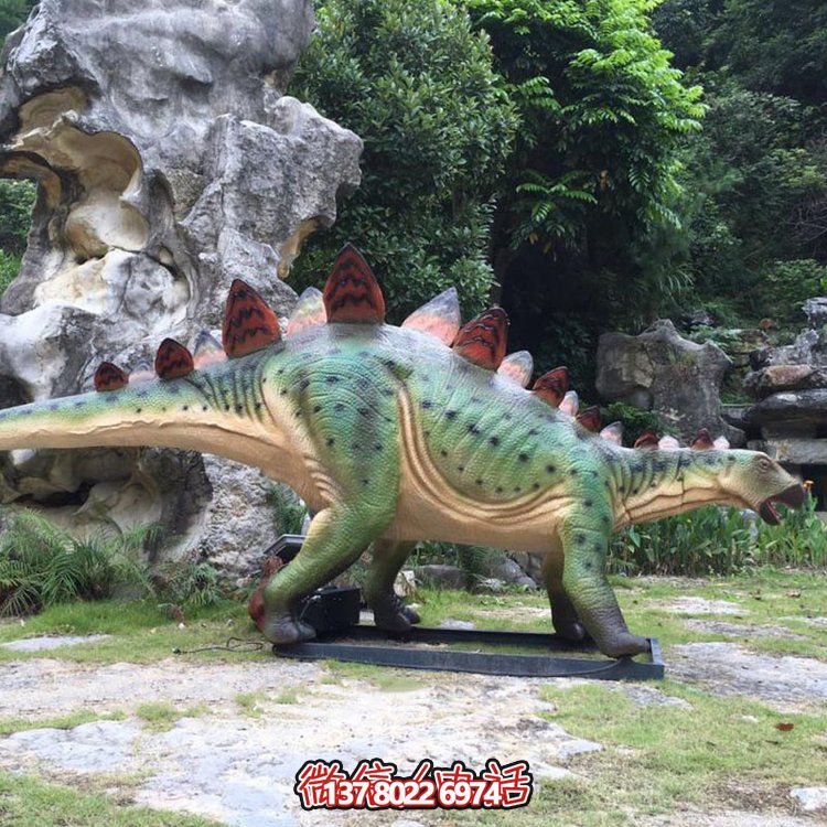 劍齒龍，玻璃鋼仿真恐龍仿生雕塑